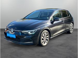 Volkswagen Golf VIII Active 2.0 TDI DSG / Pano, Matrix, AHK