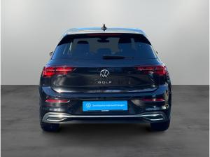 Volkswagen Golf VIII Active 2.0 TDI DSG / Pano, Matrix, AHK