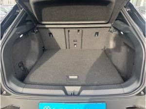 Volkswagen ID.4 GTX mit Entertainment-Paket 4Motion Navi IQ.LIGHT - LED-Matrix-Scheinwerfer Sprachbedienung DAB+