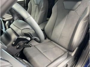Audi Q3 Sportback S line 35 TFSI Kamera AHK Memory LED Navi
