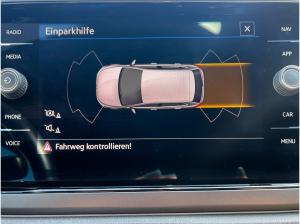 Volkswagen Polo 1.0 TSI DSG R-Line LED/NAVI/PDC