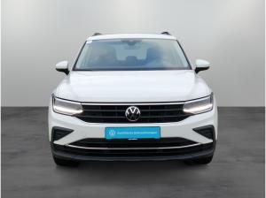 Volkswagen Tiguan Life 1.5 TSI DSG / Navi, LED, AHK, ACC