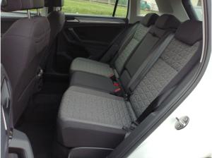 Volkswagen Tiguan Life 1.5 TSI DSG / Navi, LED, AHK, ACC