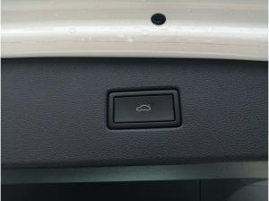 Volkswagen Tiguan Life 1.5 TSI DSG / Navi, LED, AHK, ACC