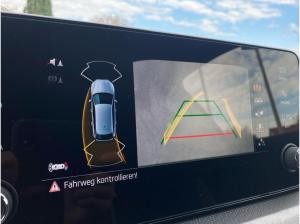 Skoda Scala Tour 1.5TSI LED.DSG.PANO.LaneA.AHK-VORB.PDC.AMBIENTE.SmartLink+.WIRELESS