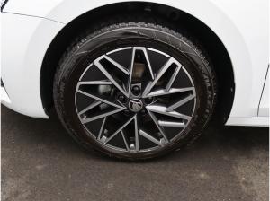 Skoda Octavia Selection 2.0TDI DSG/ Navi, Matrix, 360°