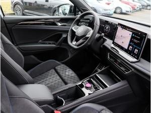 Volkswagen Tiguan R-Line 1.5 eTSI DSG AHK Navi IQ.Light BlackSt. HarmanK.