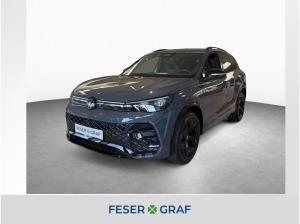 Volkswagen Tiguan 1.5 eHybrid R-Line NAV MATRIX BLACK