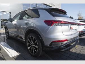 Audi Q4 e-tron 45 2xS line/Wärmepumpe/HuD/Pano/AHK/360°/ACC