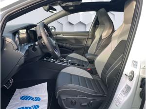 Volkswagen Golf GTE 1.5l eHybrid DSG Navi AhK Panodach Navi