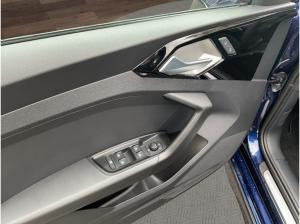 Audi A1 allstreet 30 TFSI S tronic / Assistenzpaket, Navi, LED, Sportsitze
