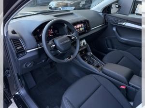 Skoda Karoq SELECTION 1.5 TSI DSG (UVP 43.359€ /KW48/25) AHK/PARK/WINTER/KESSY/230V/4J.GARA./UVM.