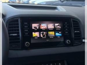 Skoda Karoq SELECTION 1.5 TSI DSG (UVP 43.359€ /KW48/25) AHK/PARK/WINTER/KESSY/230V/4J.GARA./UVM.