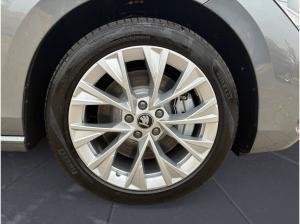 Skoda Superb Combi Selection 2,0 TDI 7-Gang-DSG 4x4