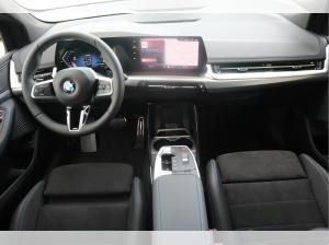 BMW 220 i Active Tourer/M-Sport/AHK/RFK/DrivingAss.Plus/Lenkradhzg./Adapt.LED