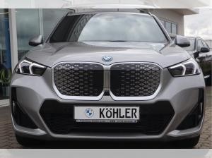 BMW iX1 xDrive30/M-Sport/Head-Up/360°/AHK/ACC/elektr.Sitze/HK/Adapt.LED