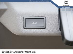 Volkswagen Multivan Life 2.0 TDI SCR DSG AHK ACC App-Connect