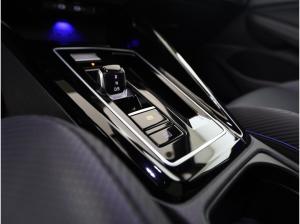 Volkswagen Golf VIII 2.0 TSI R+4MOTION+DSG+PANO+RFK+MATRIX