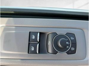 Volkswagen Caravelle T7 Life 2.0 TDI langer Radstand