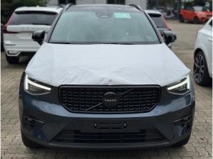 Volvo XC40 B3 B DKG ULTRA - BLACK EDITION - Inkl. Anhängerkupplung! - Sofort lieferbar