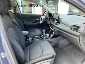 Hyundai i30 i30cw M-Hybrid Navi LED Kamera SHZ PDC CarPlay