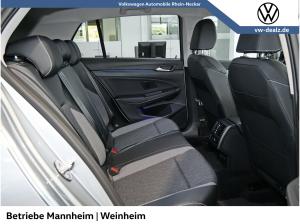 Volkswagen Golf Life 1.5 eTSI OPF DSG AHK Harman-Kardon uvm