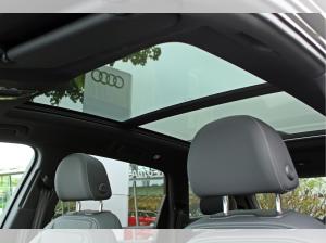Audi Q7 50TDI qu S LINE BLACK AHK PANO HuD 7-SITZER