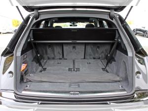Audi Q7 50TDI qu S LINE BLACK AHK PANO HuD 7-SITZER