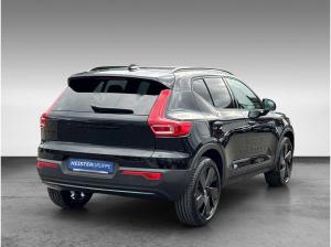 Volvo XC40 B3 Ultra Black Edition+Licht+7.500€-Vorteil