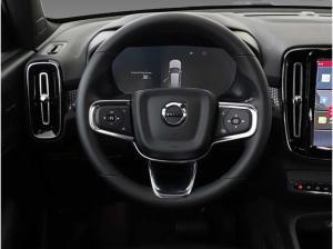 Volvo XC40 B3 Ultra Black Edition+Licht+7.500€-Vorteil
