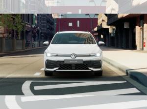 Volkswagen Golf Variant 1.5 eTSI DSG 110 kW R-LINE AHZV WR NAVI LED-PLUS