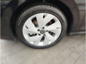 Volkswagen Golf VIII 1.5 TSI DSG eHybrid Style Navi IQ.Light DAB+ FrontAssist