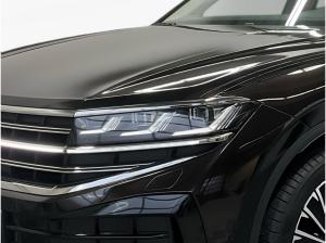 Volkswagen Touareg ELEGANCE 3.0TDI NP.108T ACC.5J-G.AHK.STHZG.AREA-VIEW.NAVI.HD-MATRIX