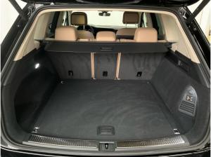 Volkswagen Touareg ELEGANCE 3.0TDI NP.99T ACC.5J-G.AHK.STHZG.KAMERA.NAVI.LUFT.HD-MATRIX