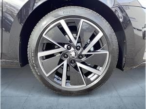 Skoda Octavia Combi Sportline 1.5 TSI mHEV DSG MATRIX/HUD/AHK