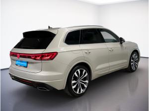 Volkswagen Touareg R-LINE 3.0TSI NP.115T ACC.5J-G.AHK.STHZG.AREA-VIEW.NAVI.HUD.DYNAMIC