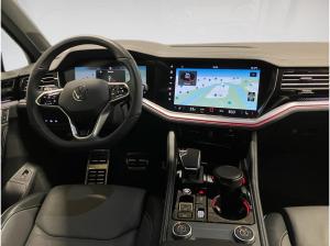 Volkswagen Touareg R-LINE 3.0TSI NP.115T ACC.5J-G.AHK.STHZG.AREA-VIEW.NAVI.HUD.DYNAMIC