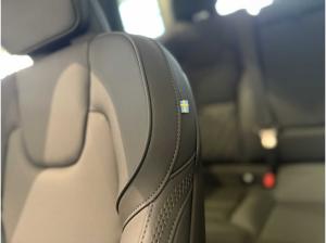 Volvo XC60 T6 Plus Dark+Neues Modell+Glasdach+Head-up