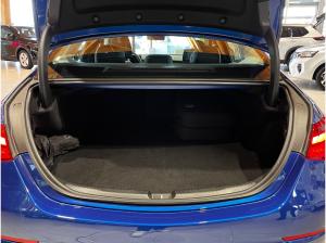 Mercedes-Benz C 300 e C -Klasse Lim ACC+AHKLED+Navi+KAM+SR&WR