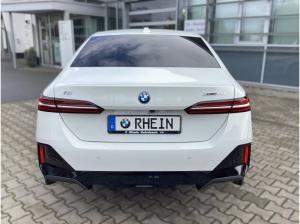 BMW i5 xDrive40 Lim. M-SPORT 0,25% Versteuerung und +25% NACHLASS -SCHNELL SEIN!!!!