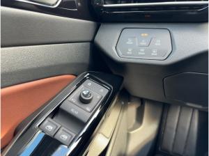 Volkswagen ID.4 Pro IQ.LIGHT AHK HUD KAM AR-HUD WÄRMEPUMPE