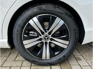 Mercedes-Benz C 200 T Avantgarde Digital-Light AHK Ambiente