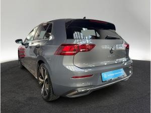 Volkswagen Golf 8 Style 1.5 eTSI DSG AHK LED+ ACC KAM ALU18