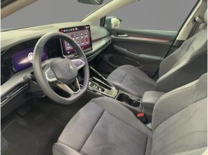 Volkswagen Golf 8 Style 1.5 eTSI DSG AHK LED+ ACC KAM ALU18