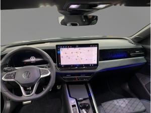 Volkswagen Passat Variant R-LINE 2.0 TDI DSG 4M IQ AHK HuD