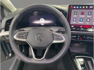 Volkswagen Golf 8 Style 1.5 eTSI DSG AHK LED+ ACC KAM ALU18