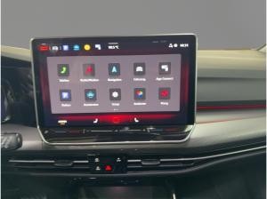 Volkswagen Golf 8 Style 1.5 eTSI DSG AHK LED+ ACC KAM ALU18