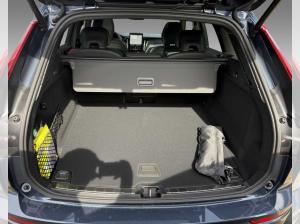 Volvo XC60 T8 Black Edition Plus AWD Plug-in Hybrid+360°+HUD+Winter