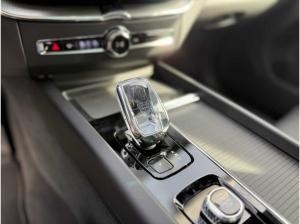 Volvo XC60 Black Edition Plus T8 AWD Plug-in Hybrid+360°+HUD+Winter