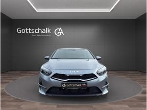 Kia Ceed 1.5 T-GDI 140 PS DCT Spirit *Tech-Paket*